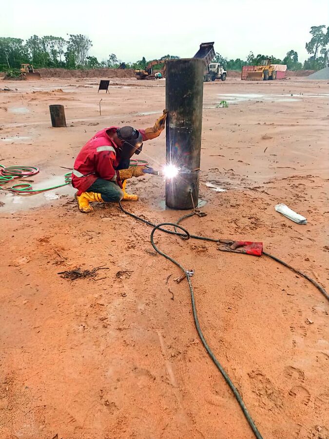 Welding Pile Casing
